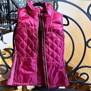 Lululemon Dark Fuschia Running Vest Sz 6